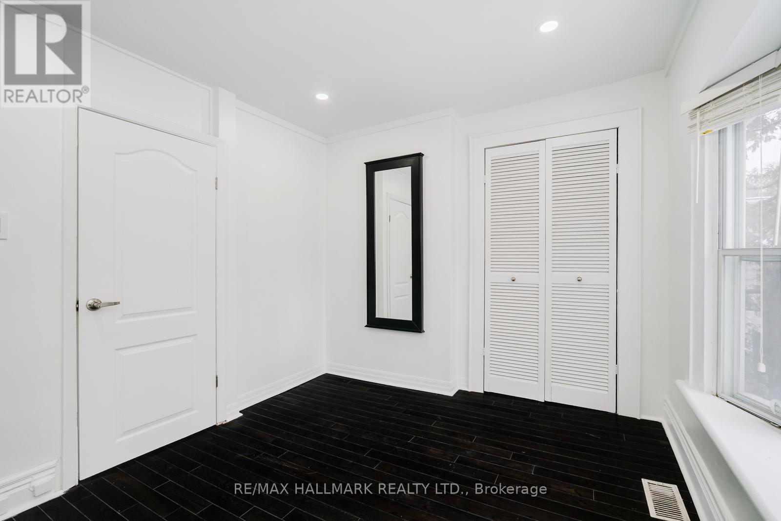 106 Willow Avenue, Toronto, Ontario  M4E 3K3 - Photo 16 - E12834846