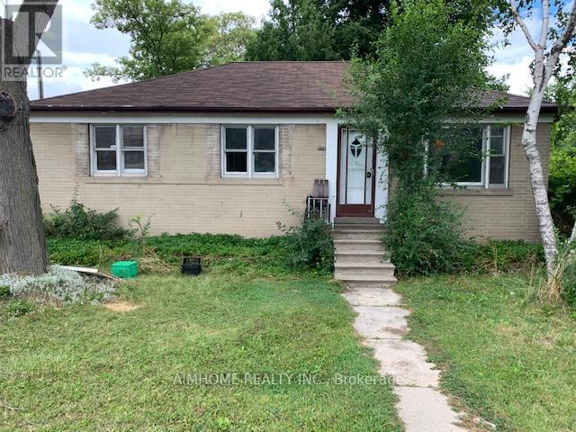 MAIN FLOOR - 224 FINCH AVENUE E, Toronto, Ontario