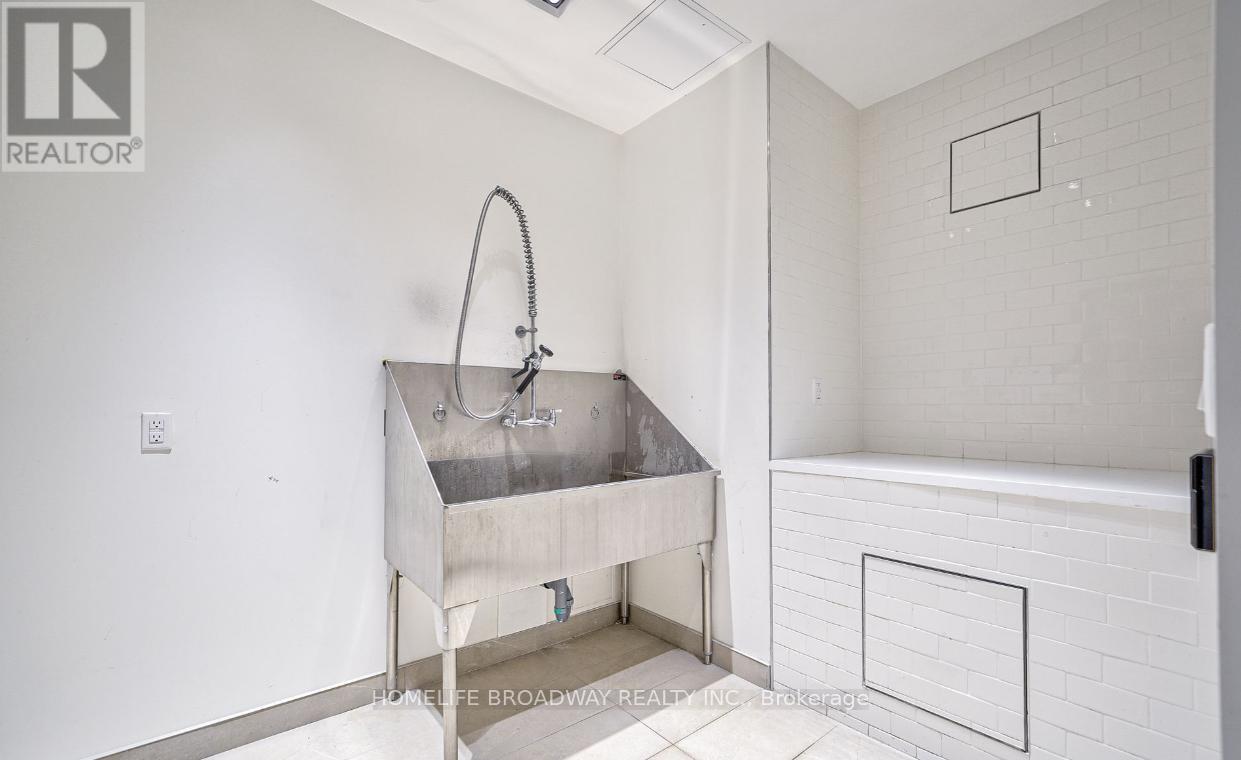 1801 - 10 Deerlick Court, Toronto, Ontario  M3A 0A7 - Photo 44 - C12859866