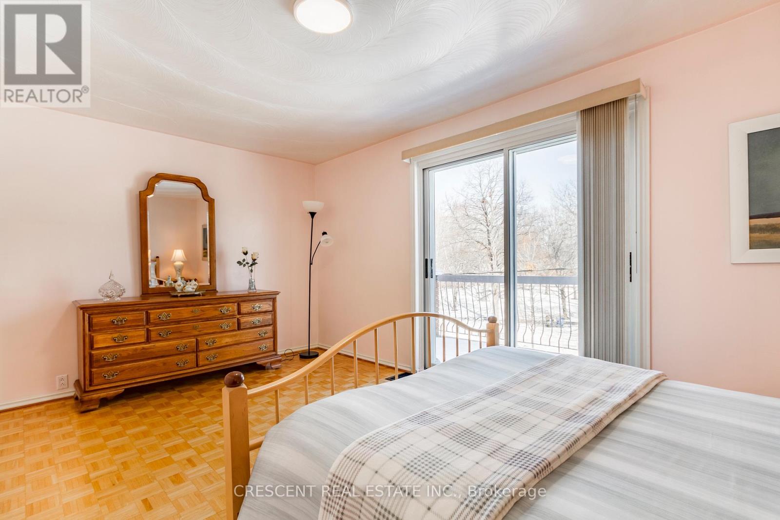 164 Roxton Road, Toronto, Ontario  M6J 2Y5 - Photo 28 - C12859874