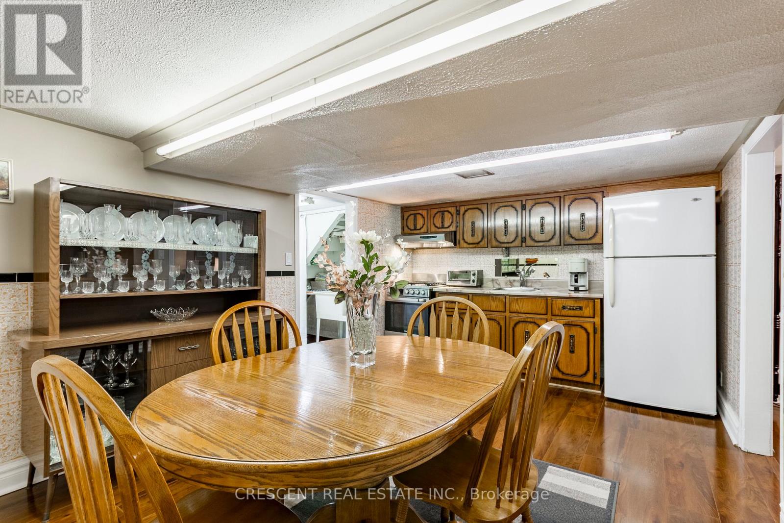 164 Roxton Road, Toronto, Ontario  M6J 2Y5 - Photo 33 - C12859874