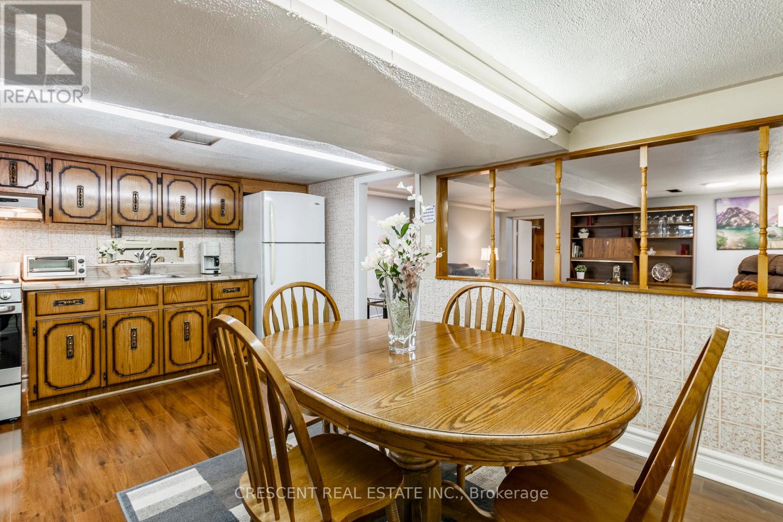 164 Roxton Road, Toronto, Ontario  M6J 2Y5 - Photo 36 - C12859874