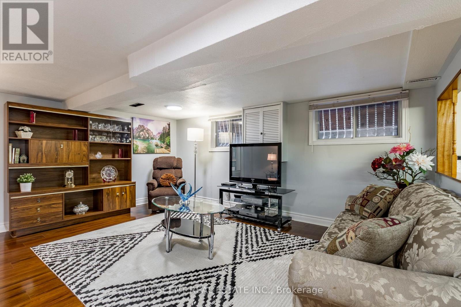 164 Roxton Road, Toronto, Ontario  M6J 2Y5 - Photo 38 - C12859874