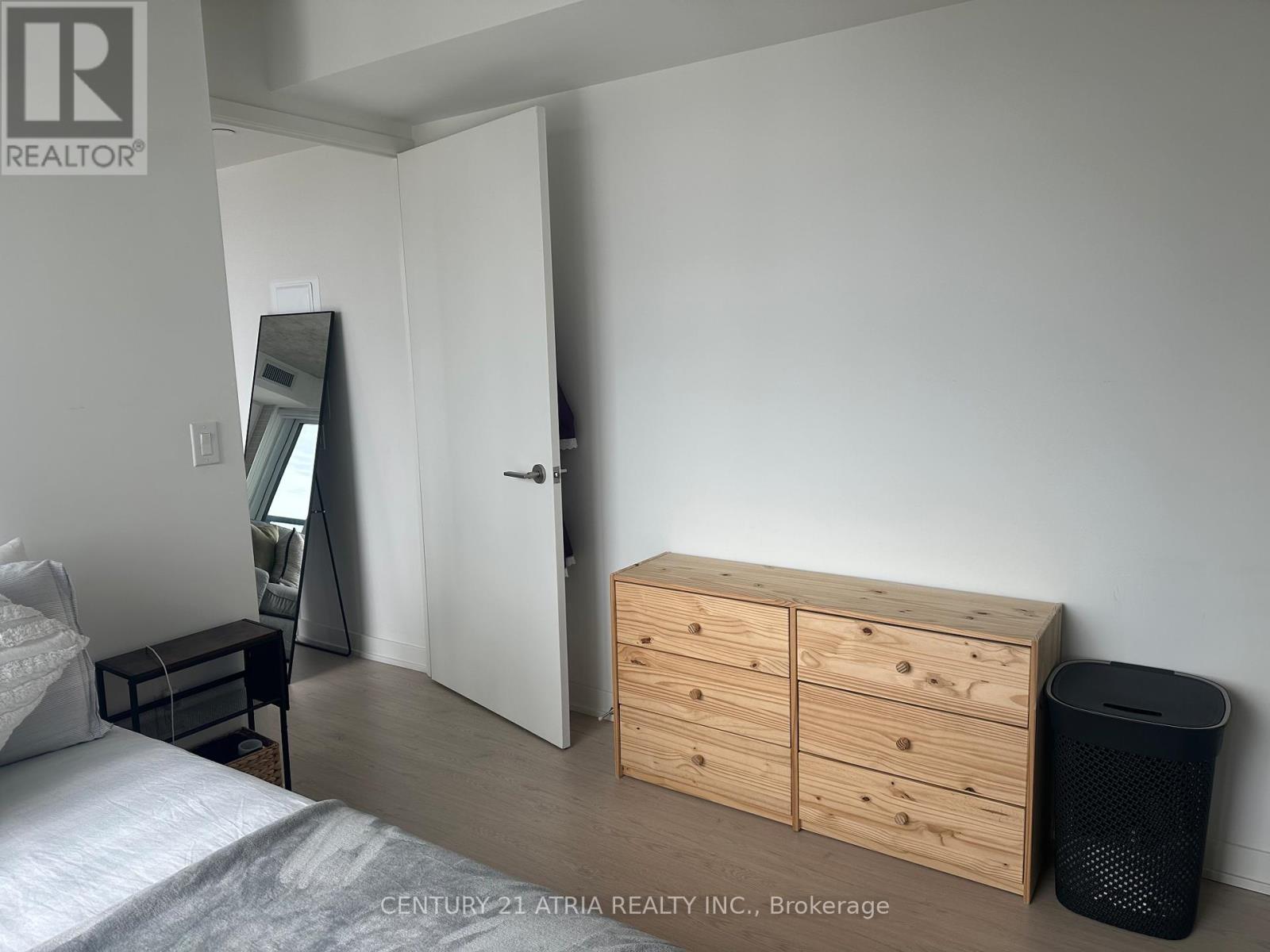 1809 - 65 Mutual Street, Toronto, Ontario  M5B 2A9 - Photo 8 - C12859914