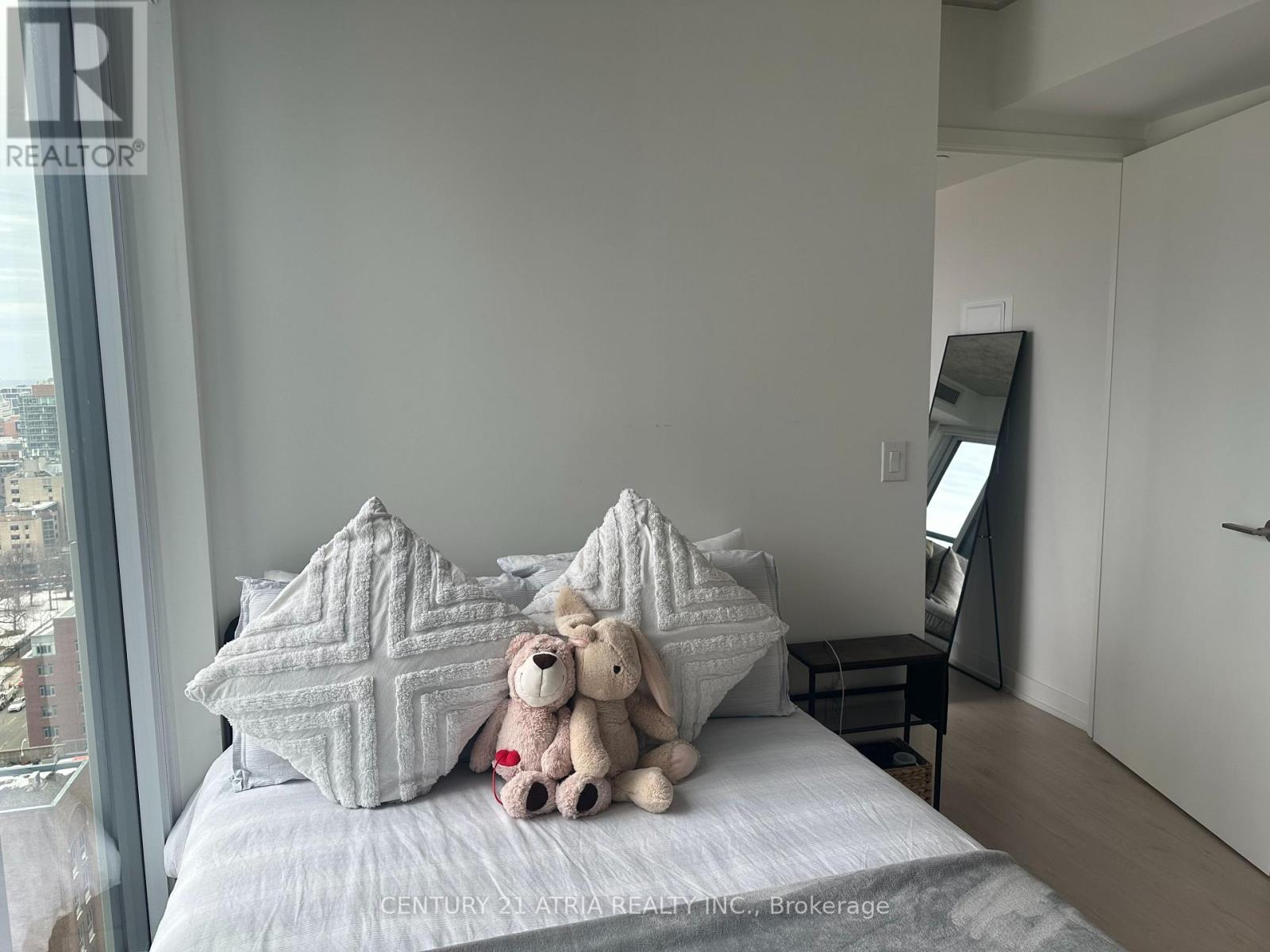 1809 - 65 Mutual Street, Toronto, Ontario  M5B 2A9 - Photo 9 - C12859914