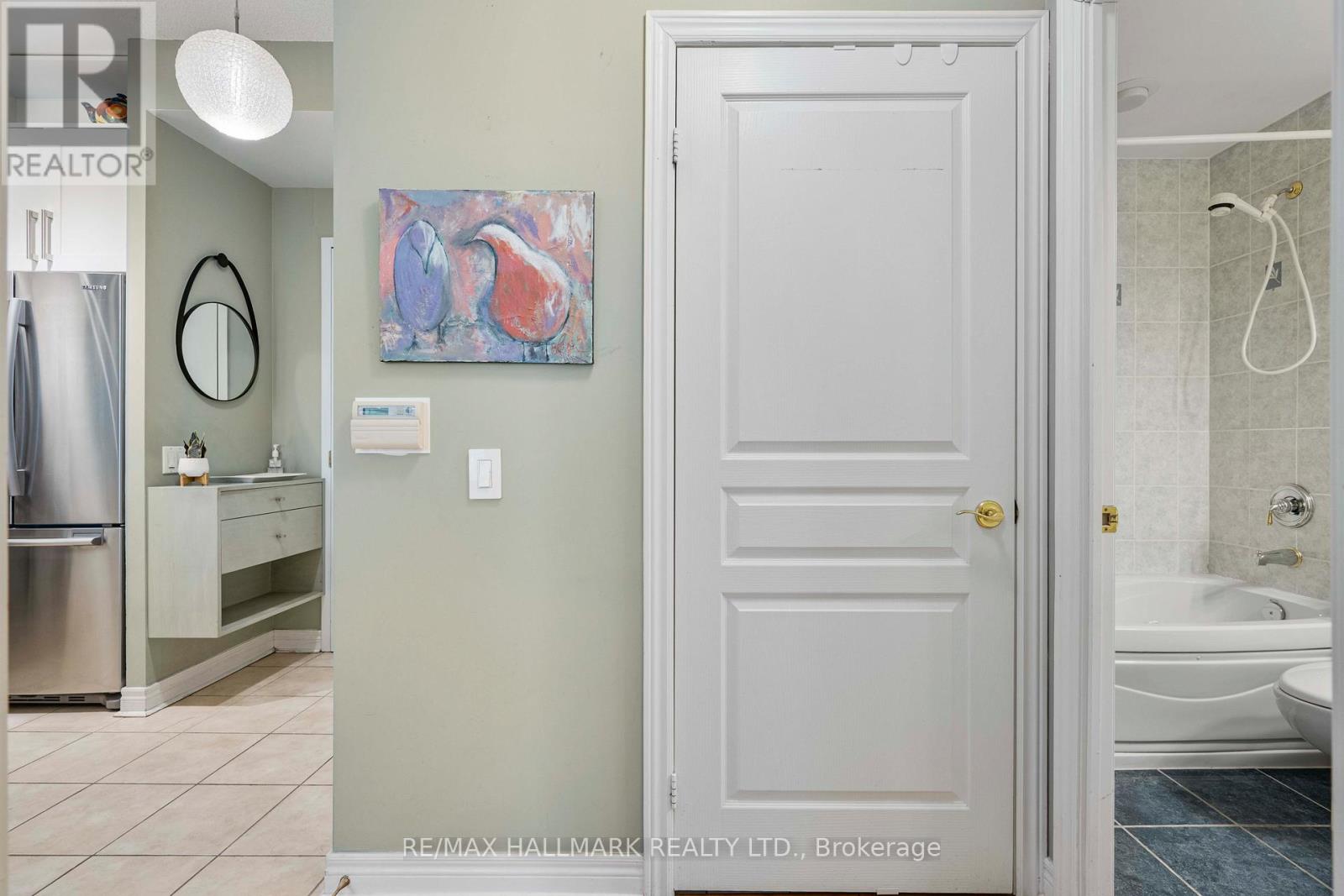 224 - 9 Boardwalk Drive, Toronto, Ontario  M4L 6T1 - Photo 19 - E12859860