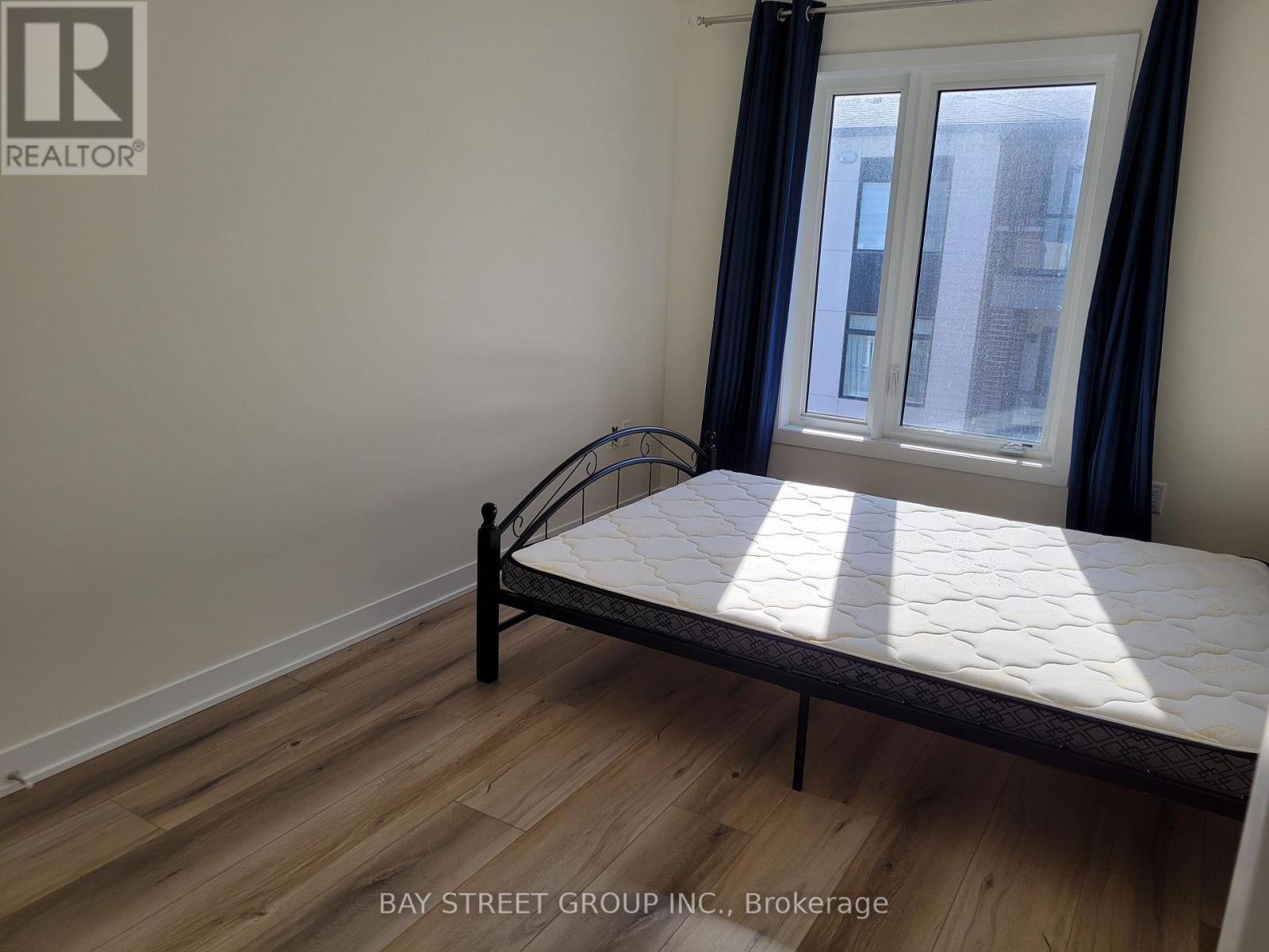 105 - 1695 Dersan Street, Pickering, Ontario  L1X 0S9 - Photo 13 - E12859864