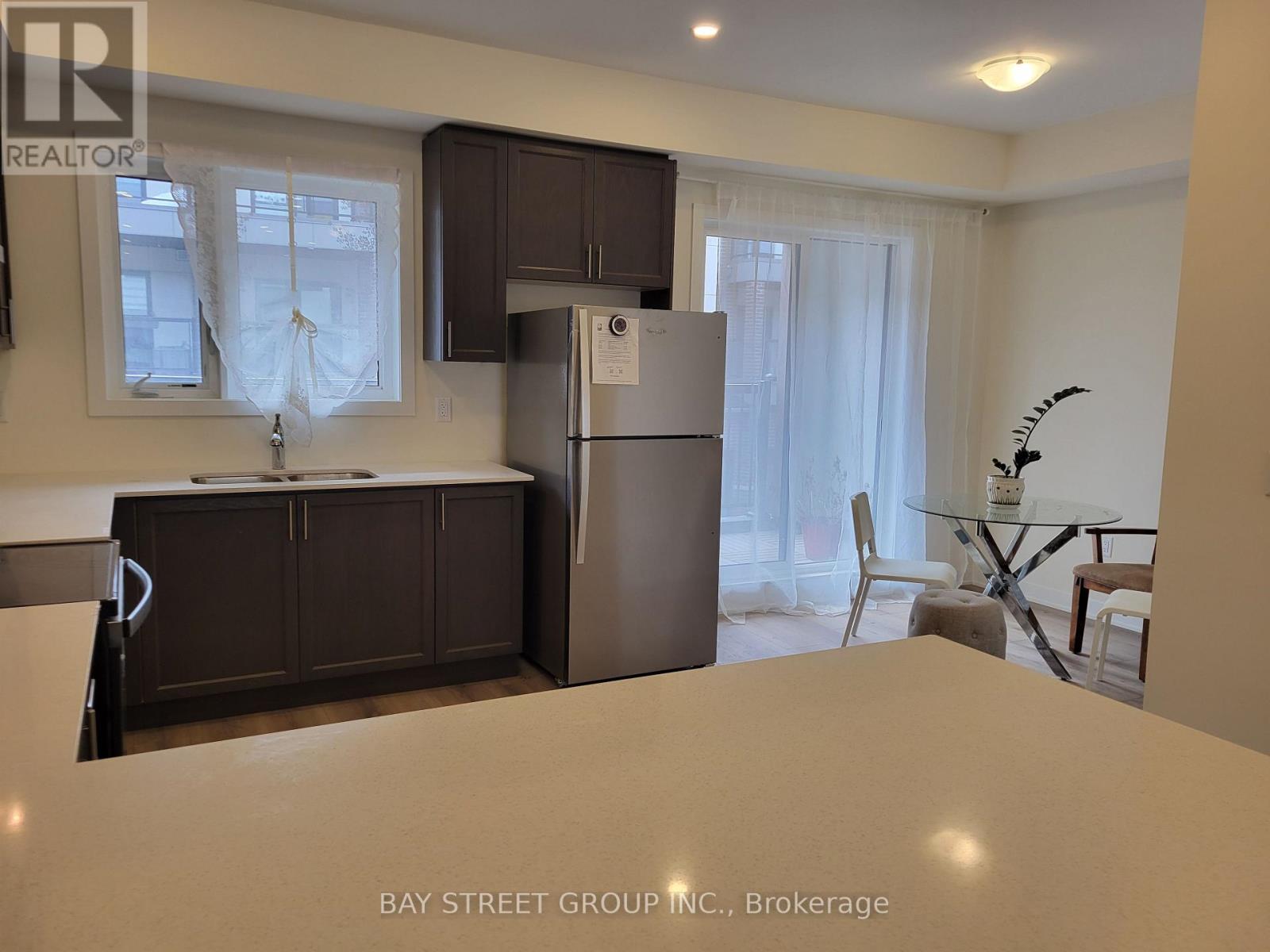 105 - 1695 Dersan Street, Pickering, Ontario  L1X 0S9 - Photo 5 - E12859864