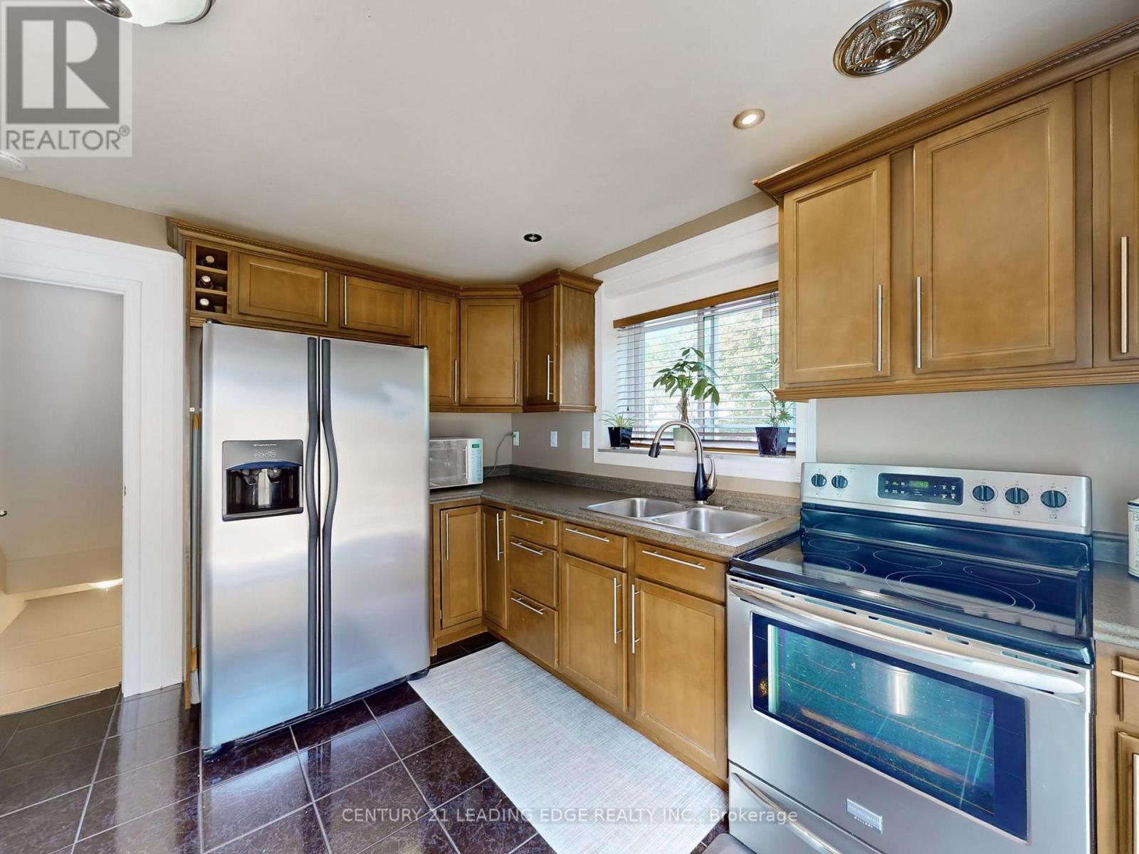 102 Botany Hill Road, Toronto, Ontario  M1G 3K7 - Photo 16 - E12859938