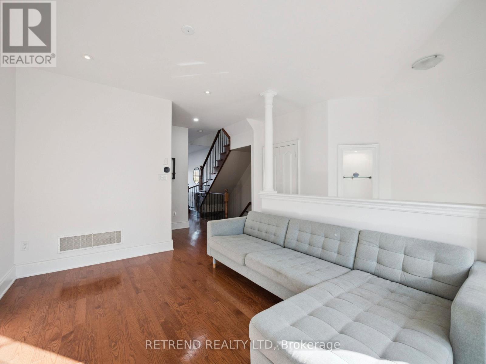 26 Golden Spruce Lane, Vaughan, Ontario  L6A 0J6 - Photo 32 - N12859870