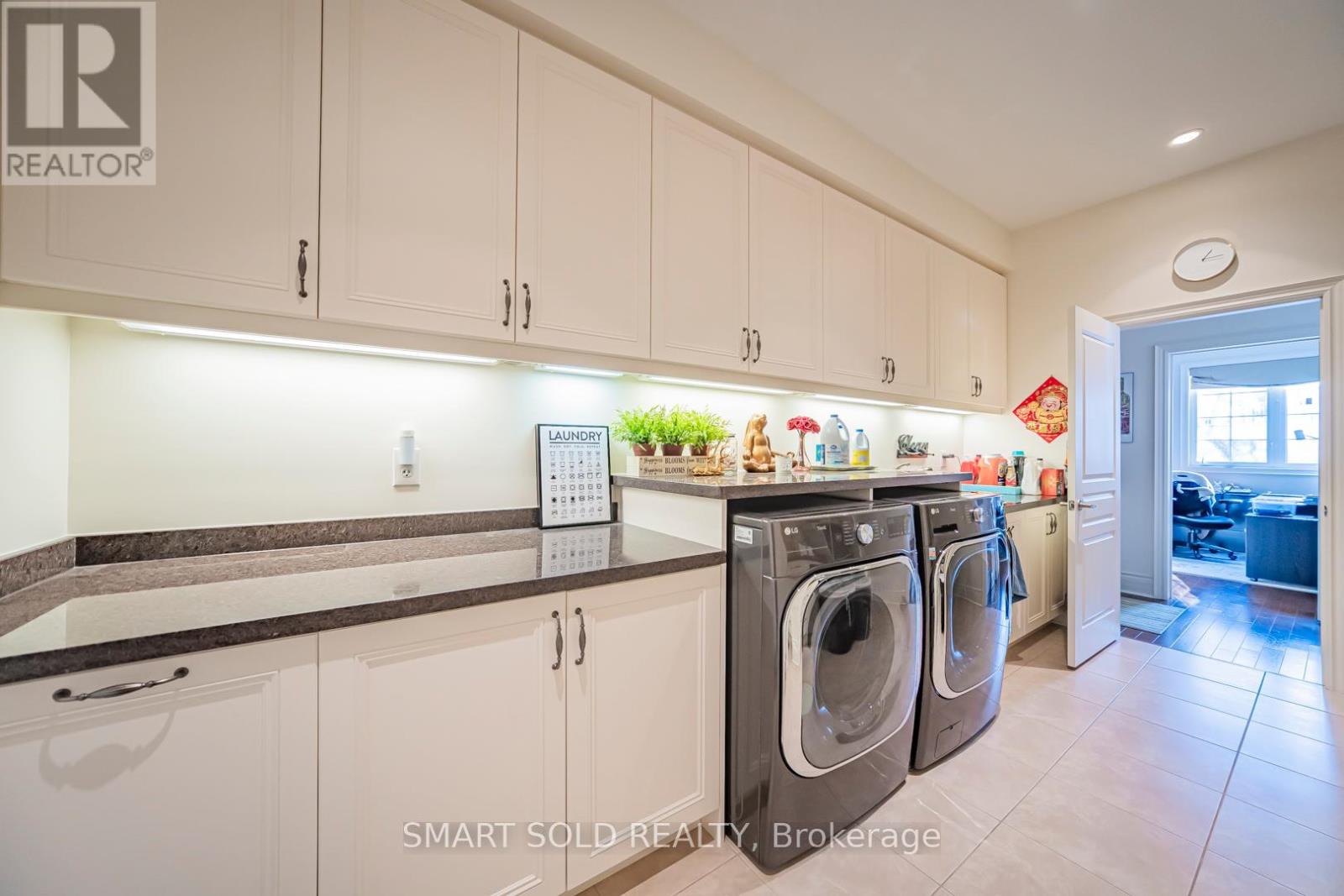 33 Earnshaw Drive, Markham, Ontario  L6C 0E4 - Photo 39 - N12859888