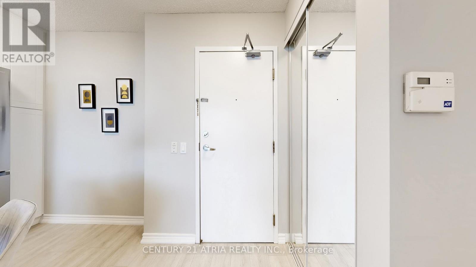 719 - 9015 Leslie Street, Richmond Hill, Ontario  L4B 4J8 - Photo 38 - N12859912