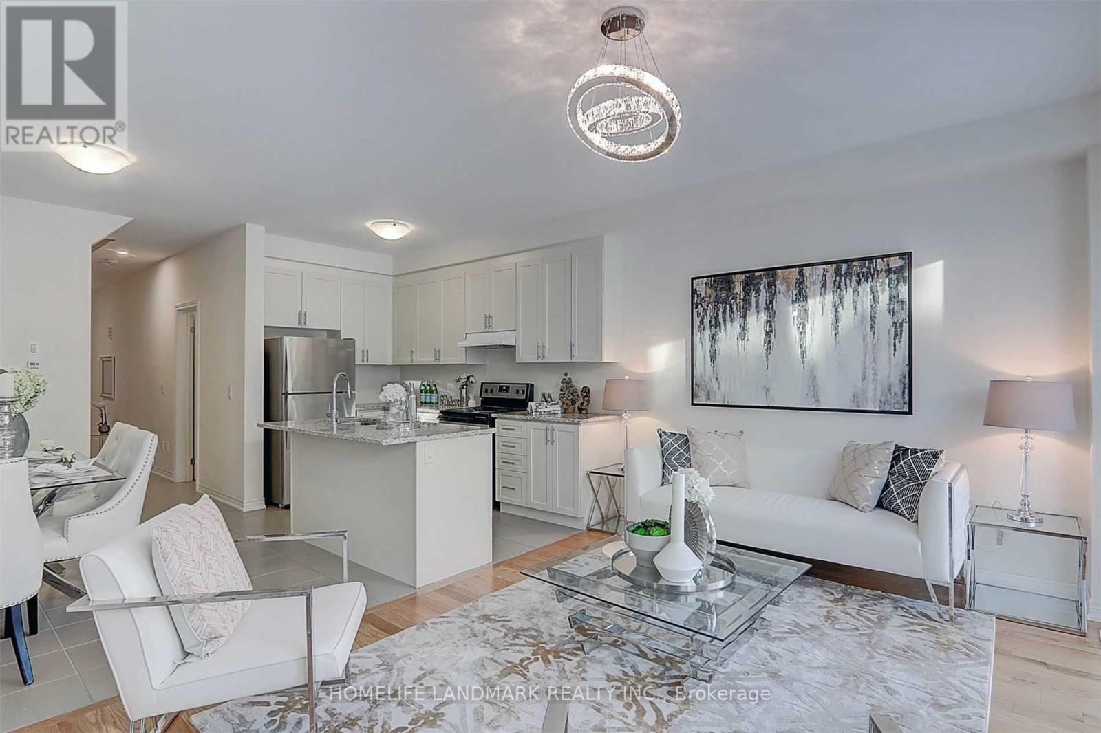 47 Durblee Avenue, Aurora, Ontario  L4G 0Z8 - Photo 12 - N12859922