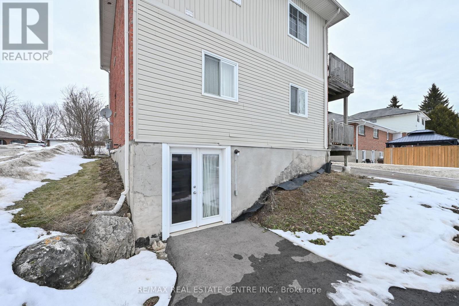 300a Broadway, Orangeville, Ontario  L9W 1L3 - Photo 18 - W12859894