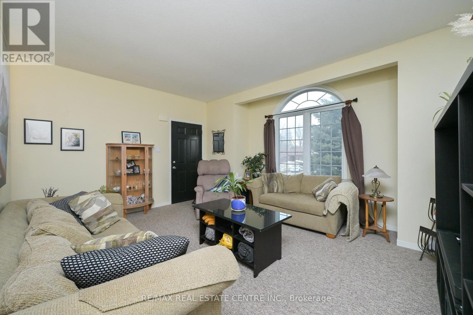 300a Broadway, Orangeville, Ontario  L9W 1L3 - Photo 5 - W12859894