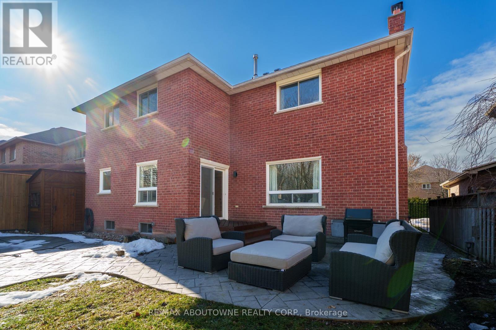 1323 Blackburn Drive, Oakville, Ontario  L6M 2X9 - Photo 45 - W12859908