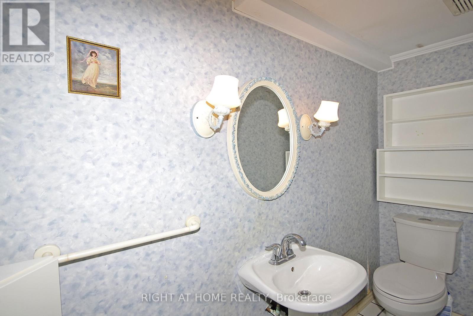 53 - 1055 Shawnmarr Road, Mississauga, Ontario  L5H 3V2 - Photo 23 - W12859926