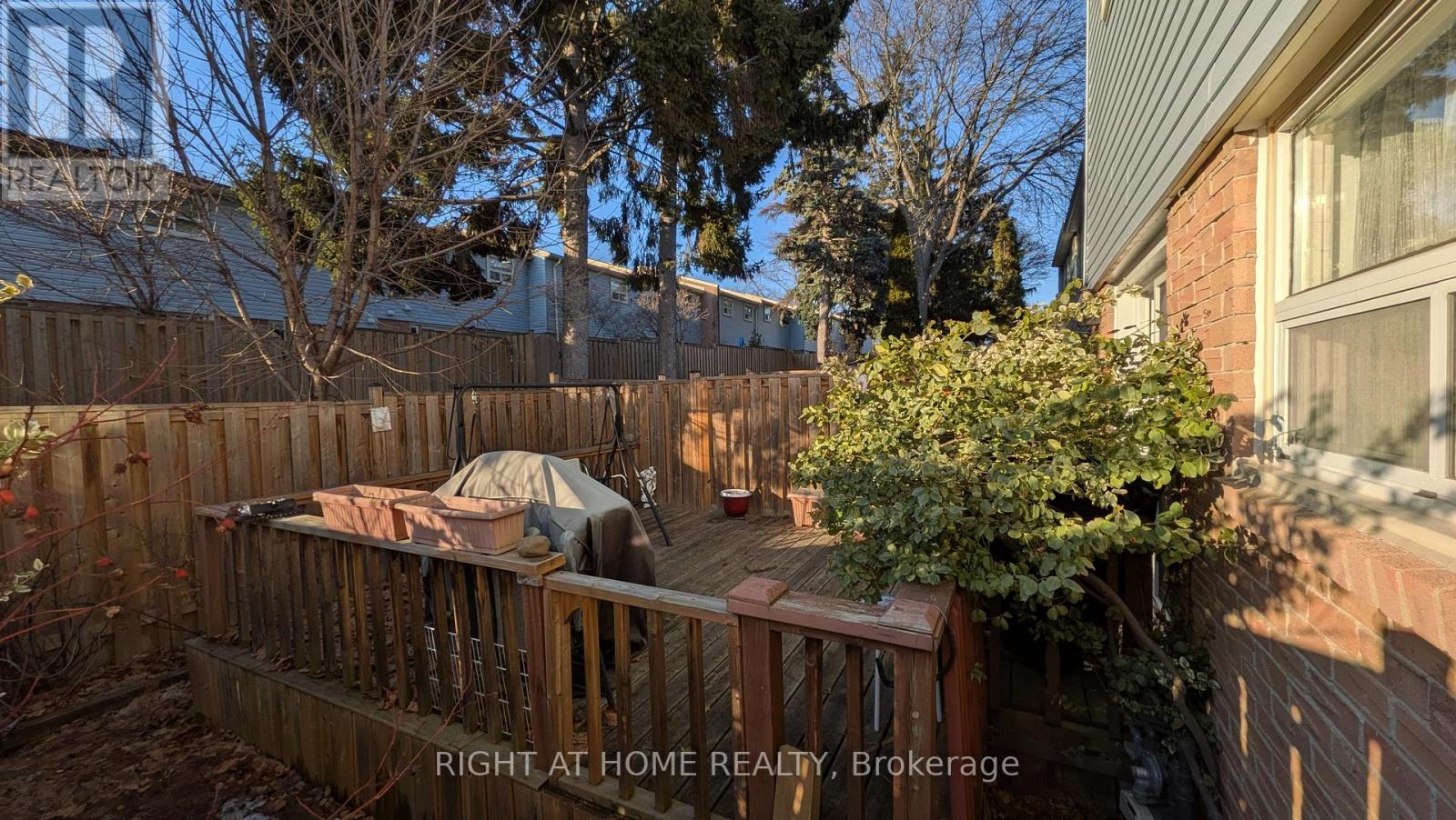 53 - 1055 Shawnmarr Road, Mississauga, Ontario  L5H 3V2 - Photo 26 - W12859926