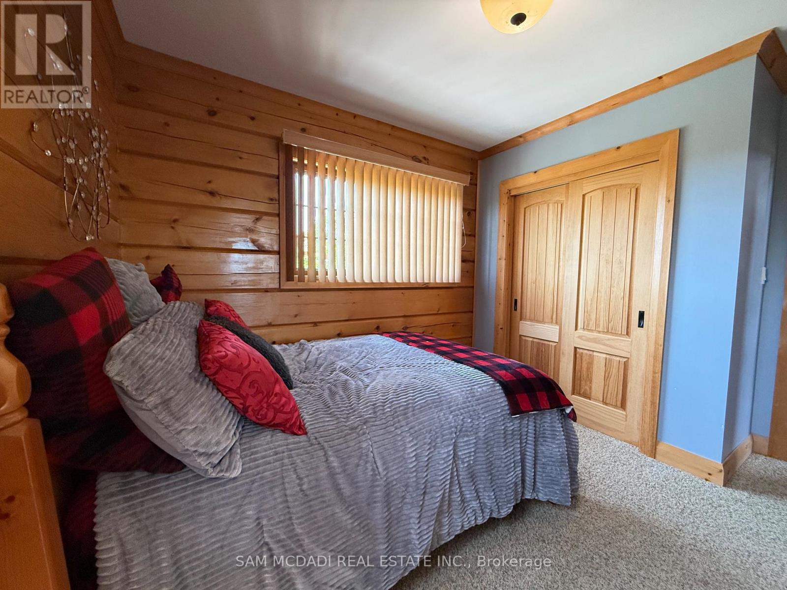 8529 Kinnaird Road, Lambton Shores, Ontario  N0N 1J3 - Photo 18 - X12859896