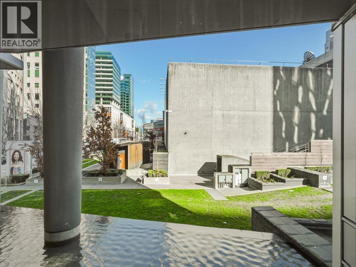 318 788 Hamilton Street, Vancouver, British Columbia  V6B 0E9 - Photo 19 - R3092080