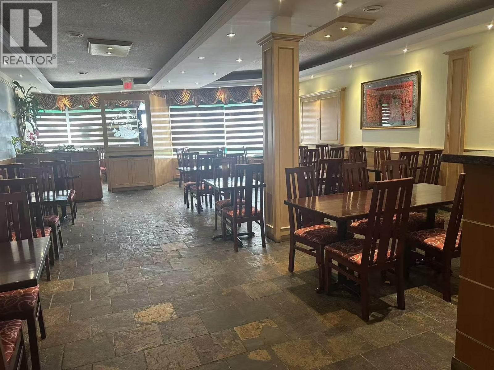 1949 Kingsway, Vancouver, British Columbia  V5N 2T1 - Photo 2 - C8076814