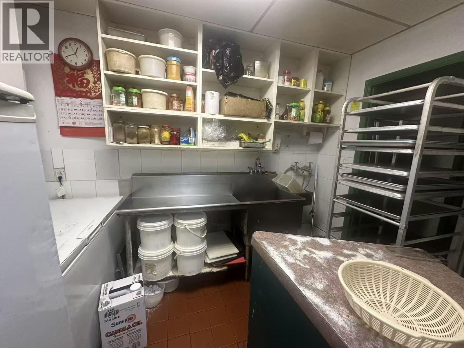 1949 Kingsway, Vancouver, British Columbia  V5N 2T1 - Photo 5 - C8076814