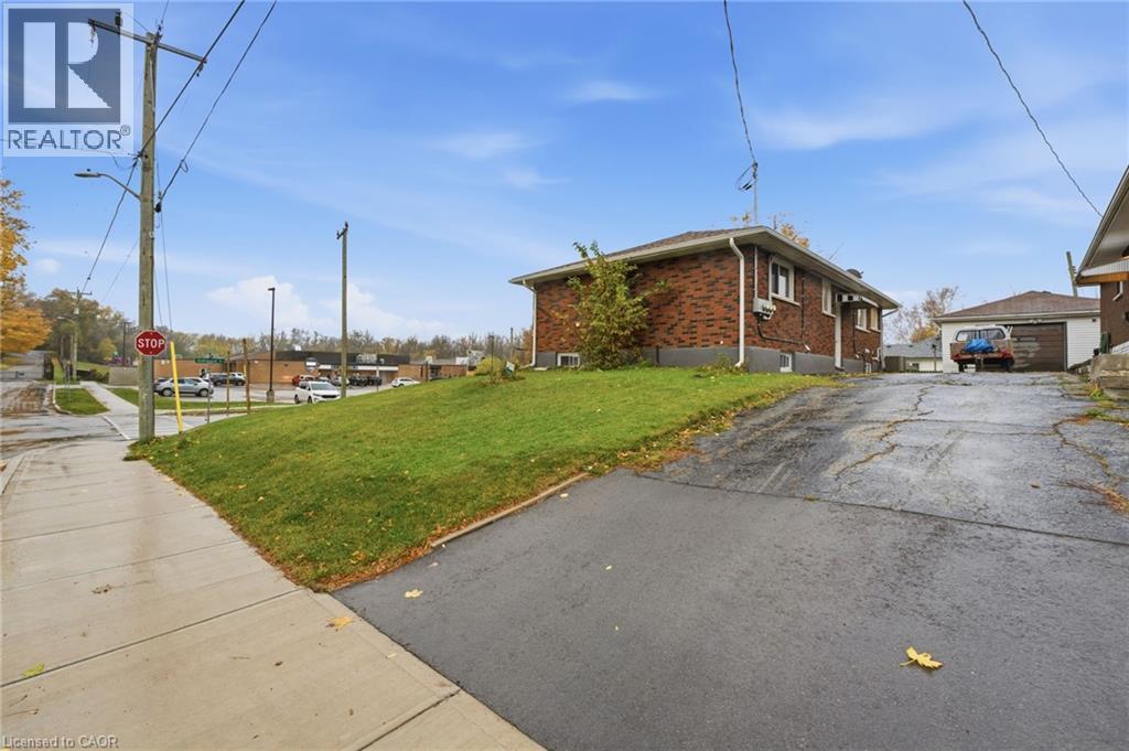 31 Oakwood Avenue, Simcoe, Ontario  N3Y 1H5 - Photo 41 - 40810380