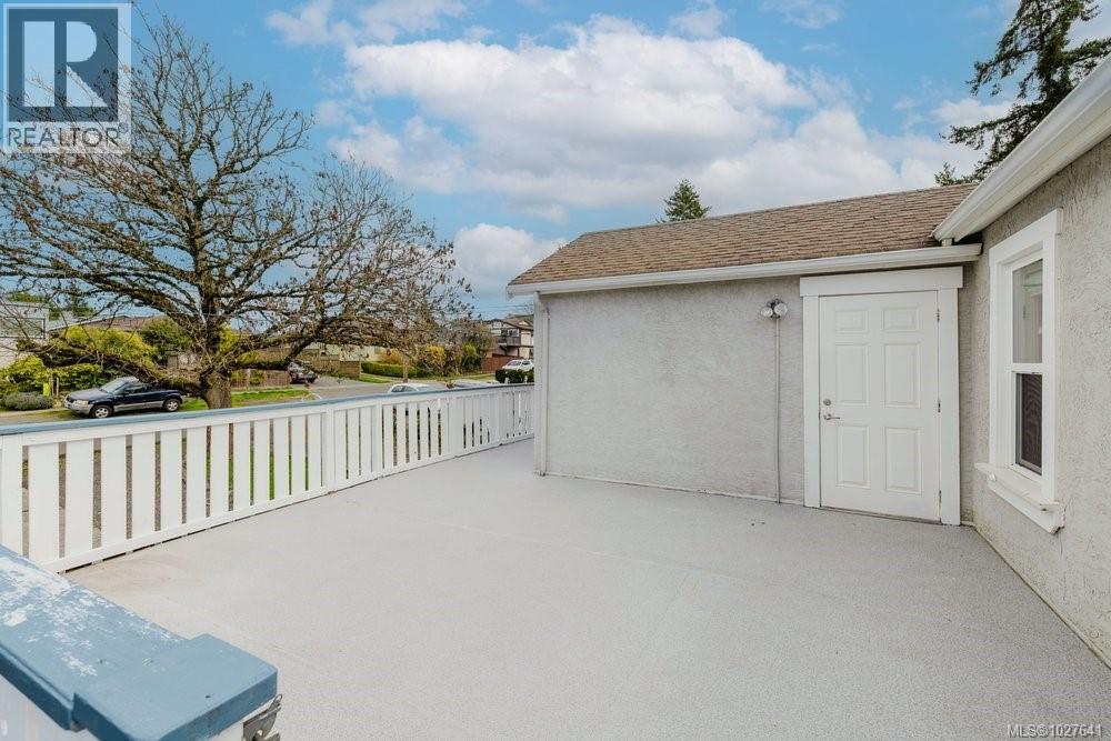 41 Lurline Ave, Saanich, British Columbia  V8Z 1H5 - Photo 18 - 1027641