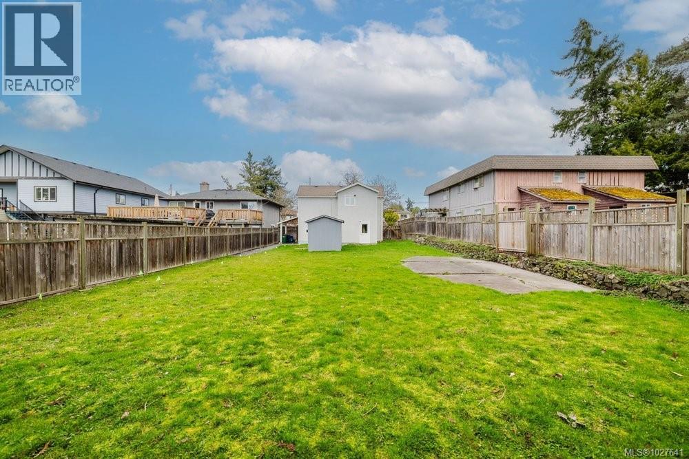 41 Lurline Ave, Saanich, British Columbia  V8Z 1H5 - Photo 29 - 1027641