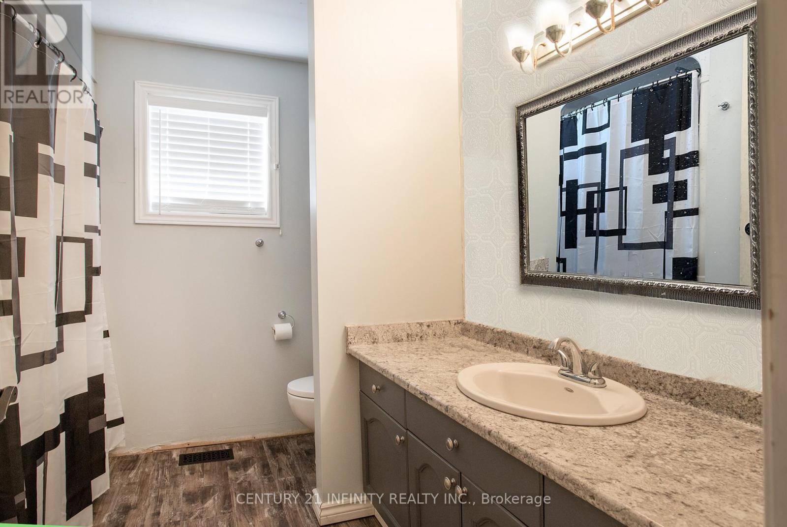 6 Granary Lane, Clarington, Ontario  L1E 2X9 - Photo 14 - E12860018