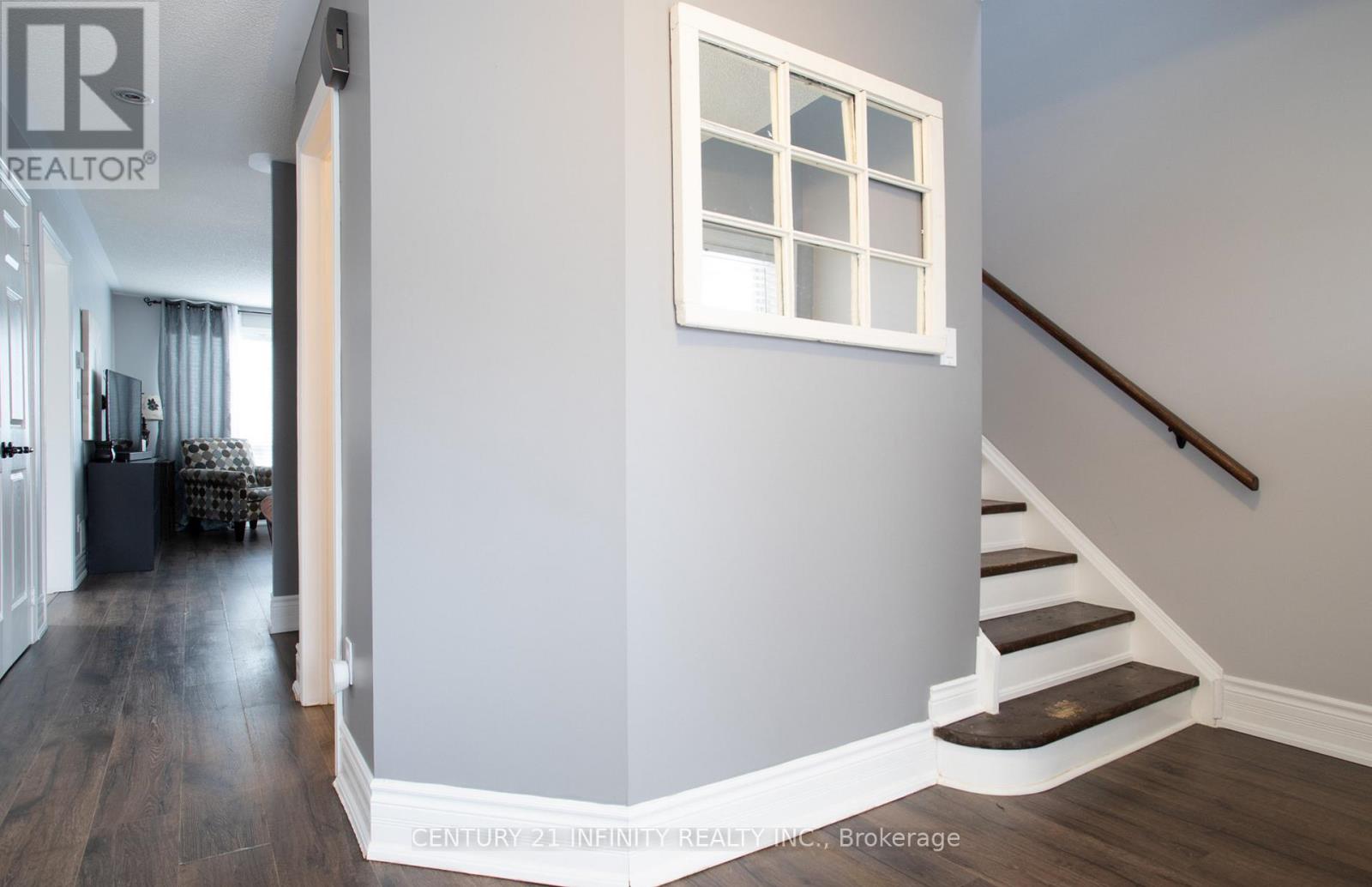 6 Granary Lane, Clarington, Ontario  L1E 2X9 - Photo 3 - E12860018