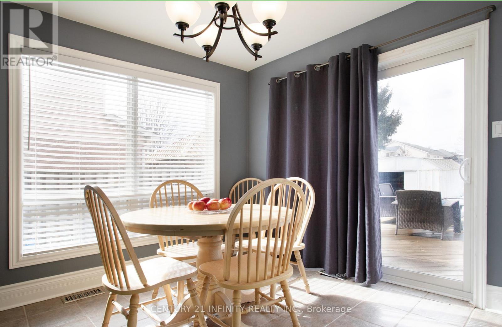 6 Granary Lane, Clarington, Ontario  L1E 2X9 - Photo 7 - E12860018