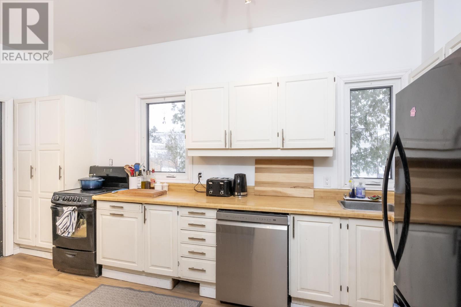 81 Shipley St, Thunder Bay, Ontario  P7A 3C4 - Photo 9 - TB2600368