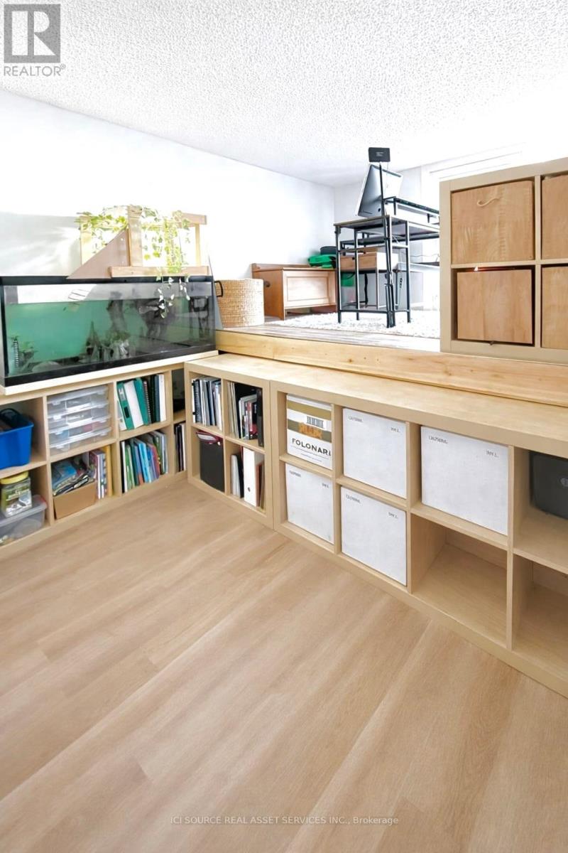 2002 - 265 Poulin Avenue, Ottawa, Ontario  K2B 7Y8 - Photo 23 - X12789376