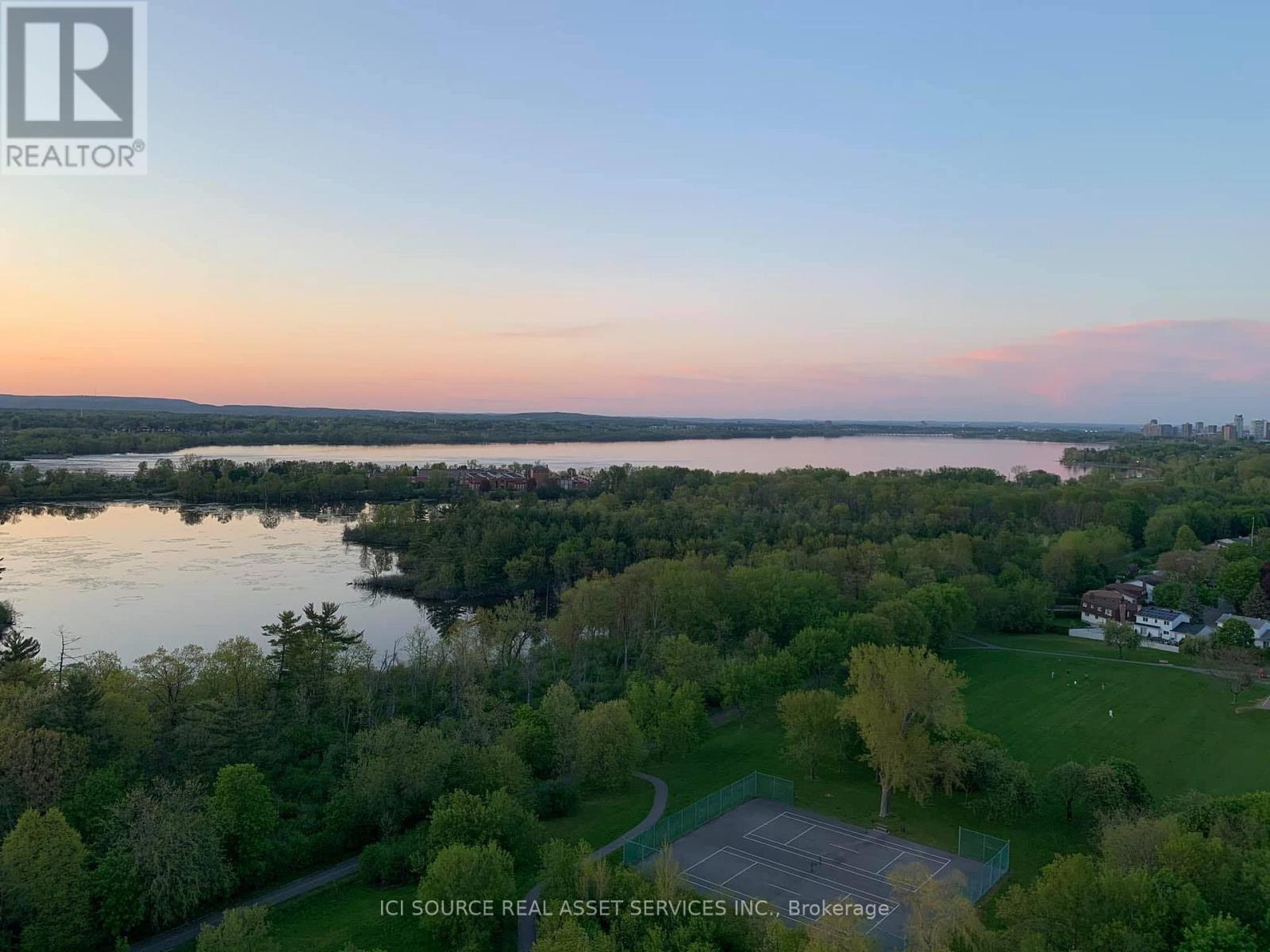 2002 - 265 Poulin Avenue, Ottawa, Ontario  K2B 7Y8 - Photo 20 - X12789376