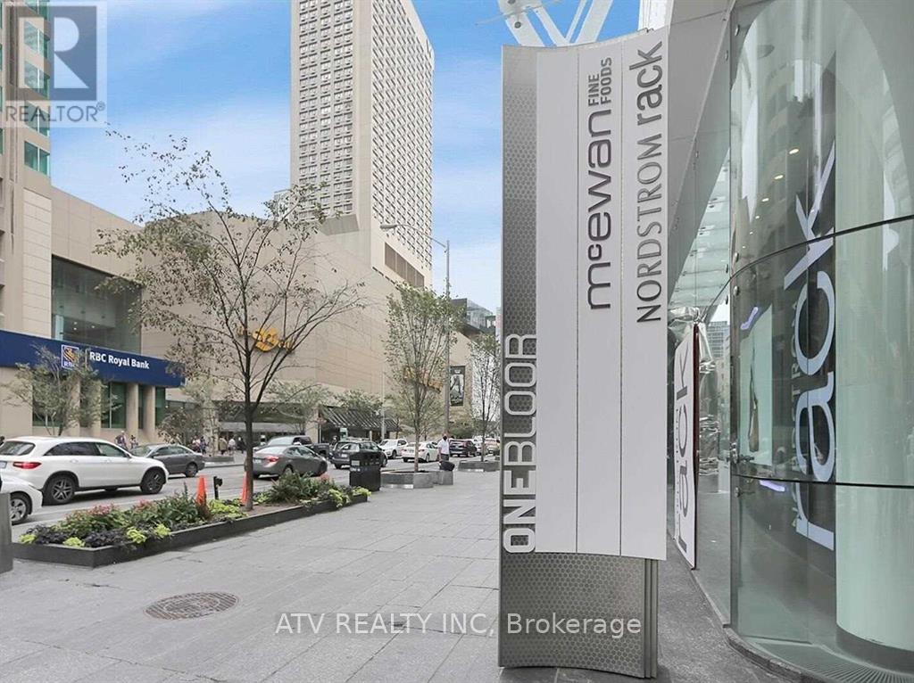 5510 - 1 BLOOR STREET E, Toronto, Ontario