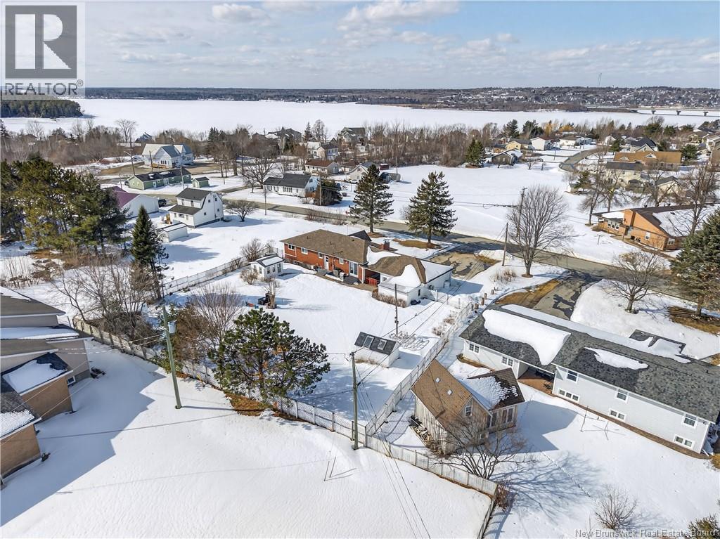 12 Oldline Avenue, Miramichi, New Brunswick  E1N 5Y3 - Photo 6 - NB132179