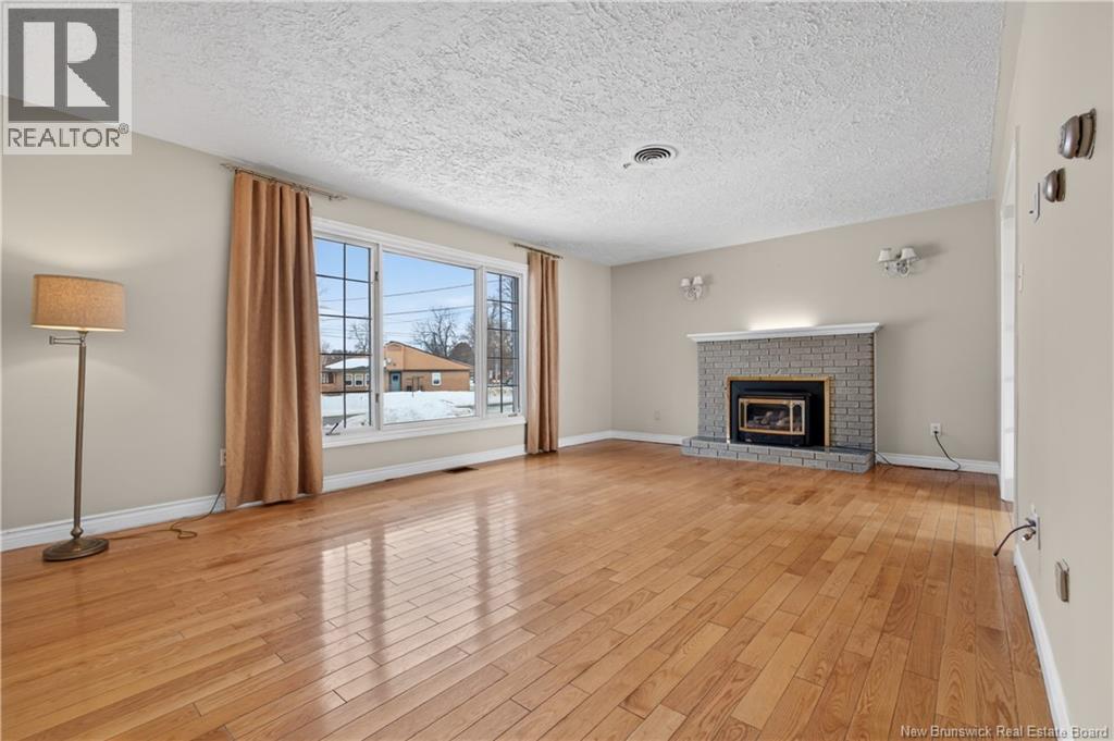 12 Oldline Avenue, Miramichi, New Brunswick  E1N 5Y3 - Photo 10 - NB132179
