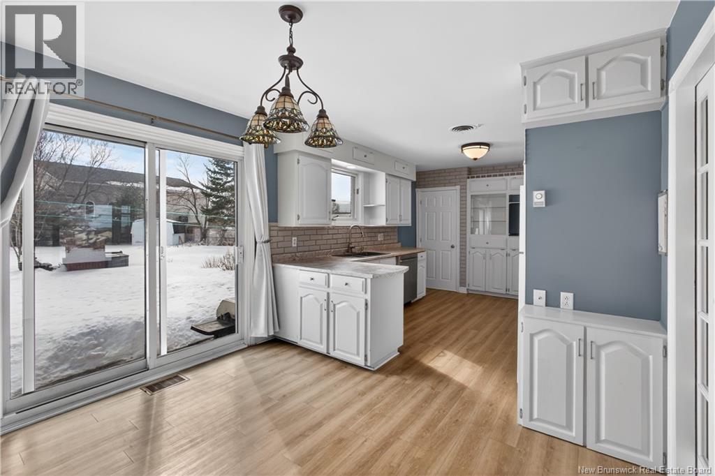 12 Oldline Avenue, Miramichi, New Brunswick  E1N 5Y3 - Photo 17 - NB132179
