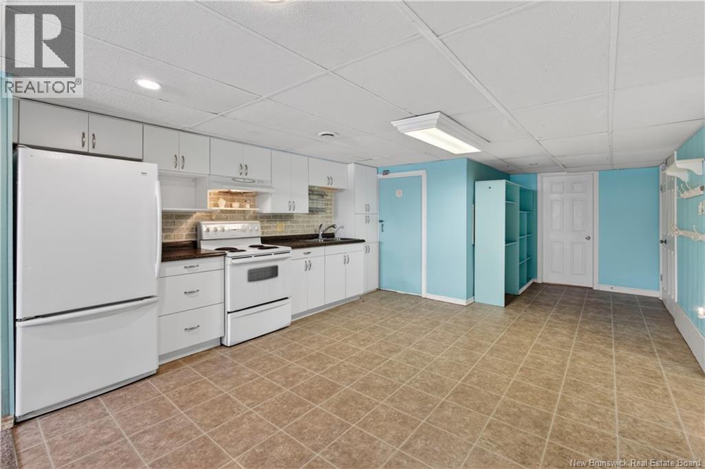 12 Oldline Avenue, Miramichi, New Brunswick  E1N 5Y3 - Photo 35 - NB132179