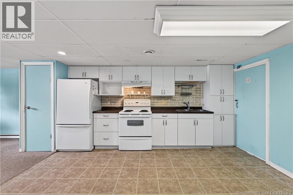 12 Oldline Avenue, Miramichi, New Brunswick  E1N 5Y3 - Photo 36 - NB132179