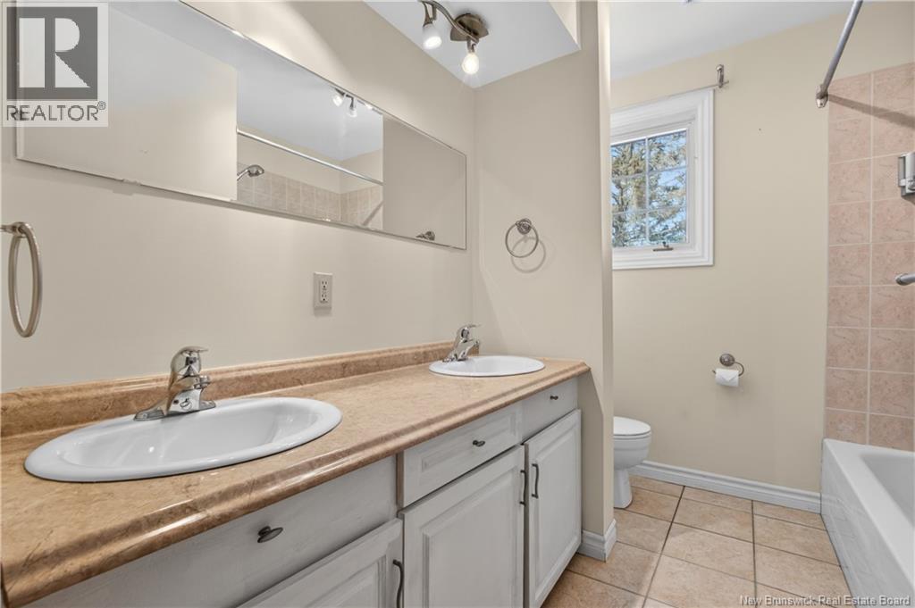 12 Oldline Avenue, Miramichi, New Brunswick  E1N 5Y3 - Photo 24 - NB132179