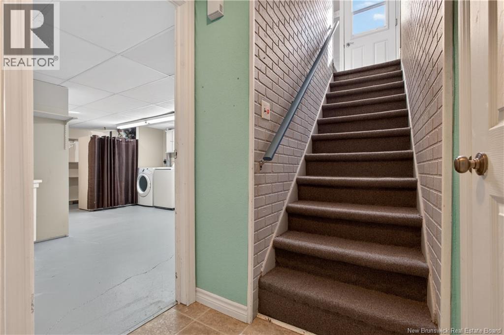 12 Oldline Avenue, Miramichi, New Brunswick  E1N 5Y3 - Photo 33 - NB132179