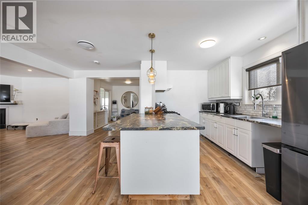 6343 Weidman Line, Brooke-Alvinston, Ontario  N0N 1K0 - Photo 6 - 26004609