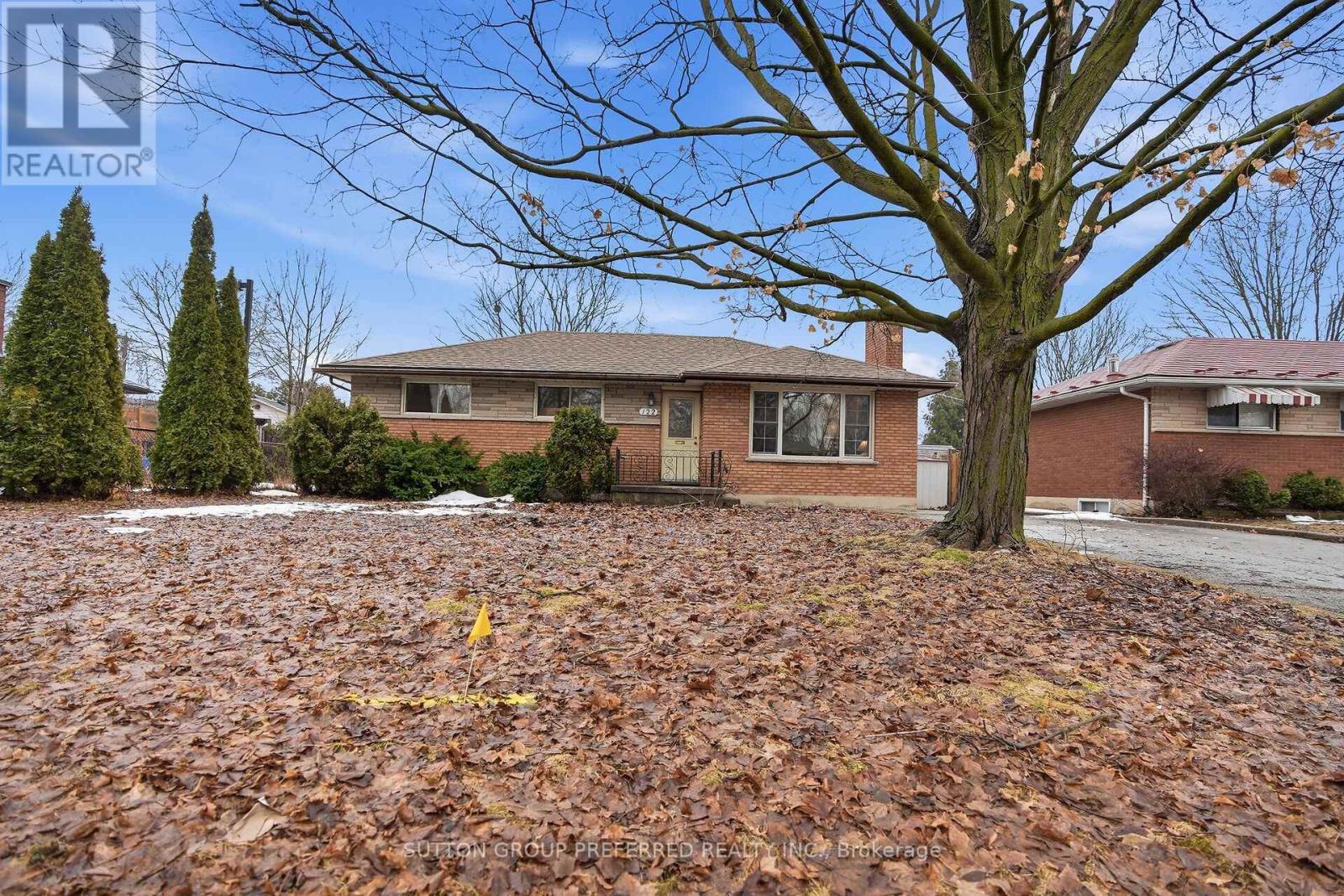 122 Mark Street, London East, Ontario  N5V 2G9 - Photo 2 - X12860024