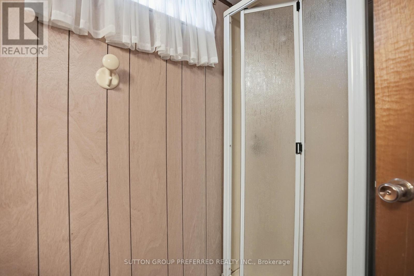 122 Mark Street, London East, Ontario  N5V 2G9 - Photo 23 - X12860024