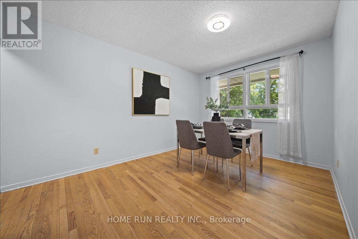 685 Farmington Avenue, Ottawa, Ontario  K1V 7H4 - Photo 11 - X12859972