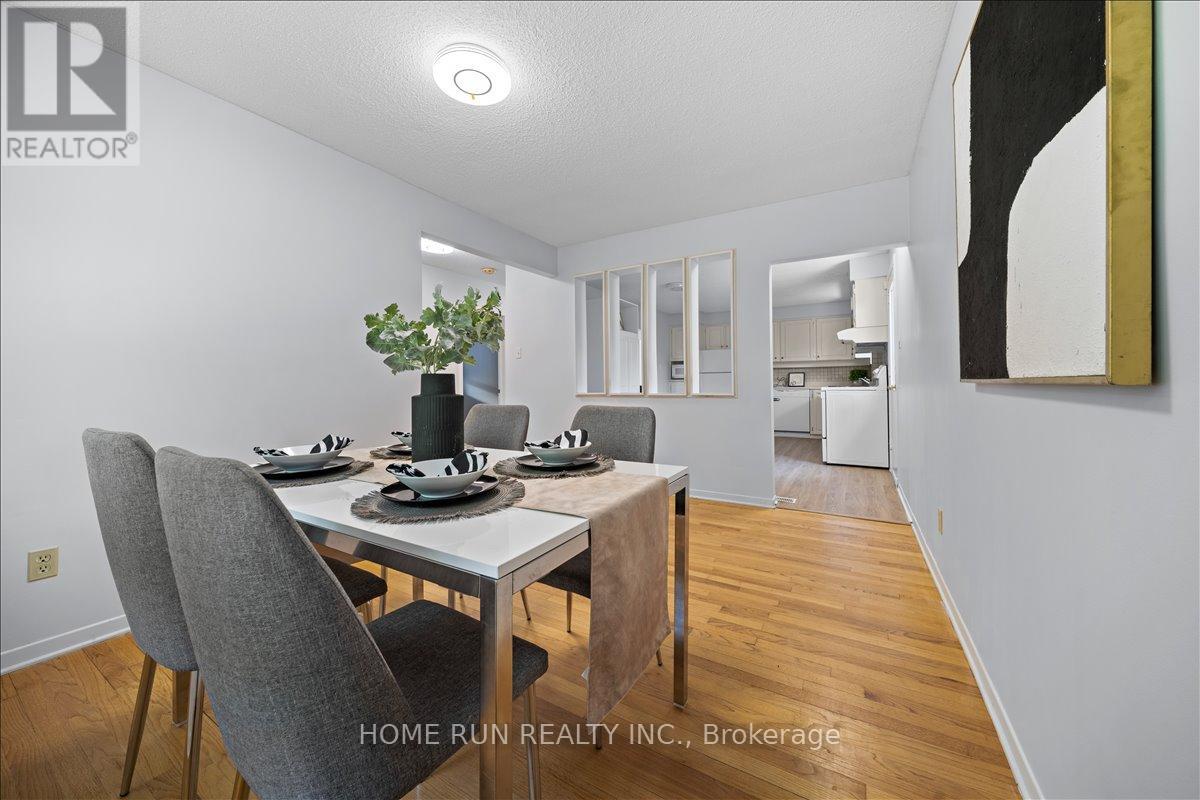 685 Farmington Avenue, Ottawa, Ontario  K1V 7H4 - Photo 12 - X12859972