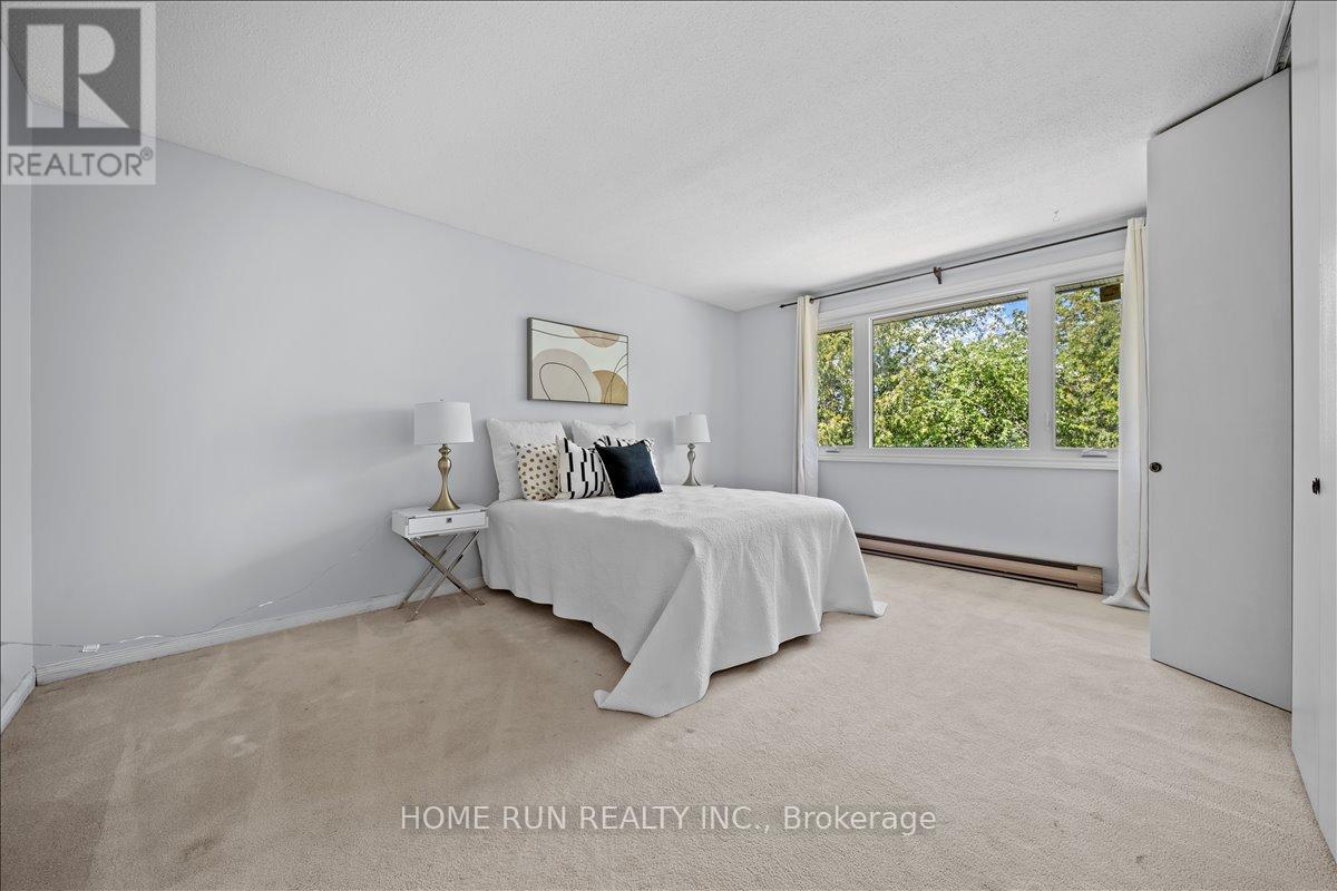 685 Farmington Avenue, Ottawa, Ontario  K1V 7H4 - Photo 23 - X12859972