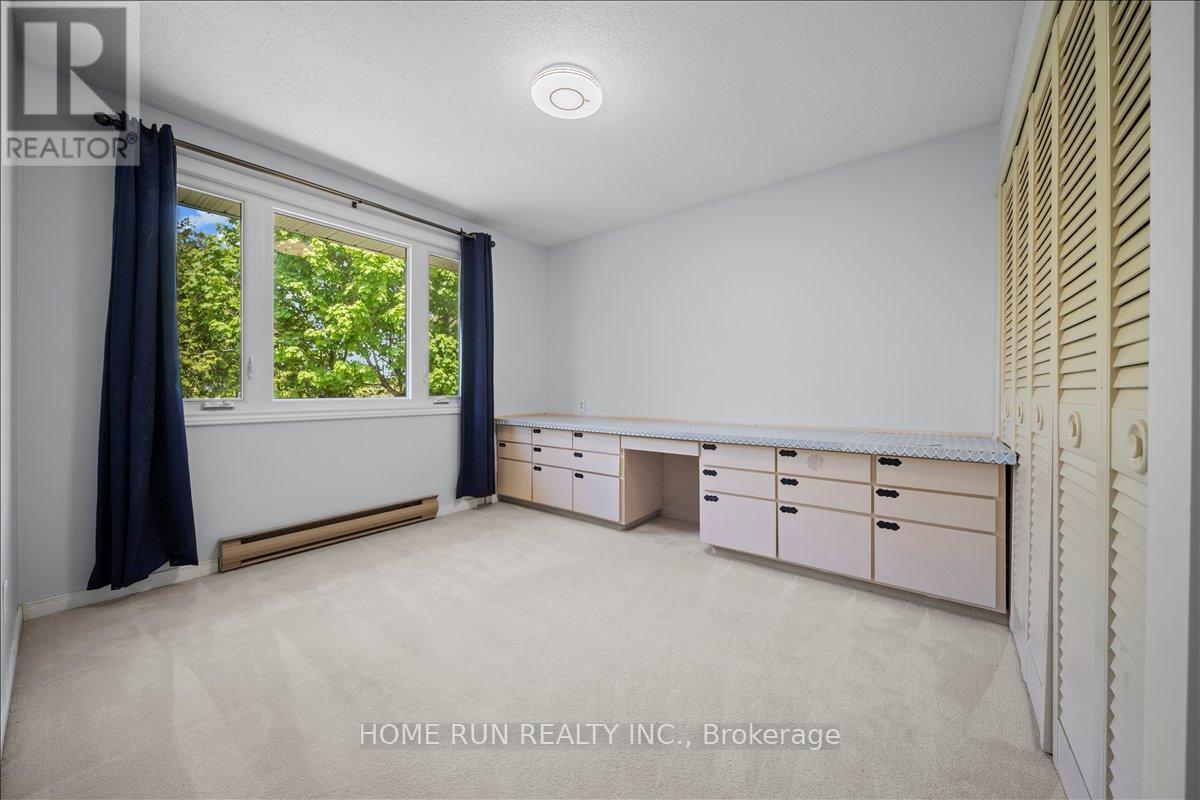 685 Farmington Avenue, Ottawa, Ontario  K1V 7H4 - Photo 27 - X12859972